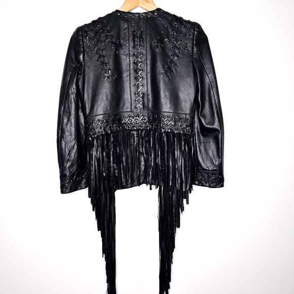 Black leather Just Cavalli Jacket Croped with fringe Size 38 - Picture 2 of 8